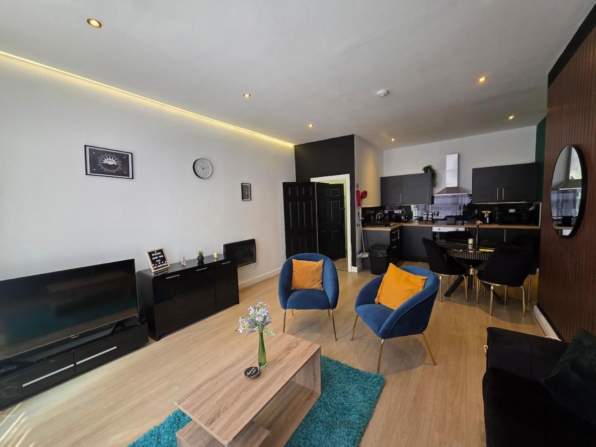 Deluxe 2br Near Center - Sleeps 6 Liverpool